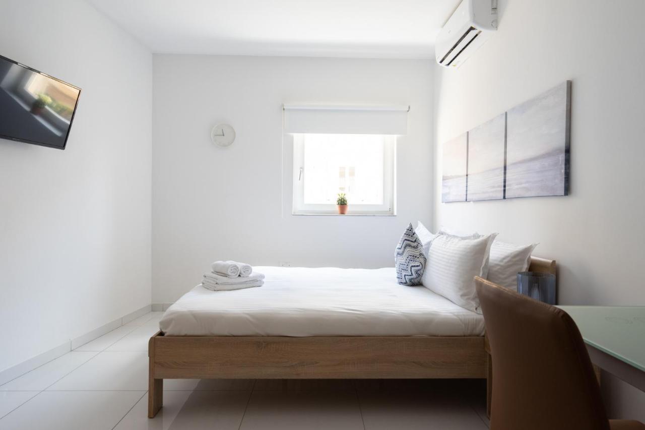 Marina Studios Cospicua Luaran gambar